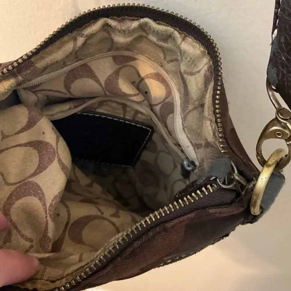 Coach Purse Brown Coach Leatherware Crossbody Bag - Picture 6 of 8